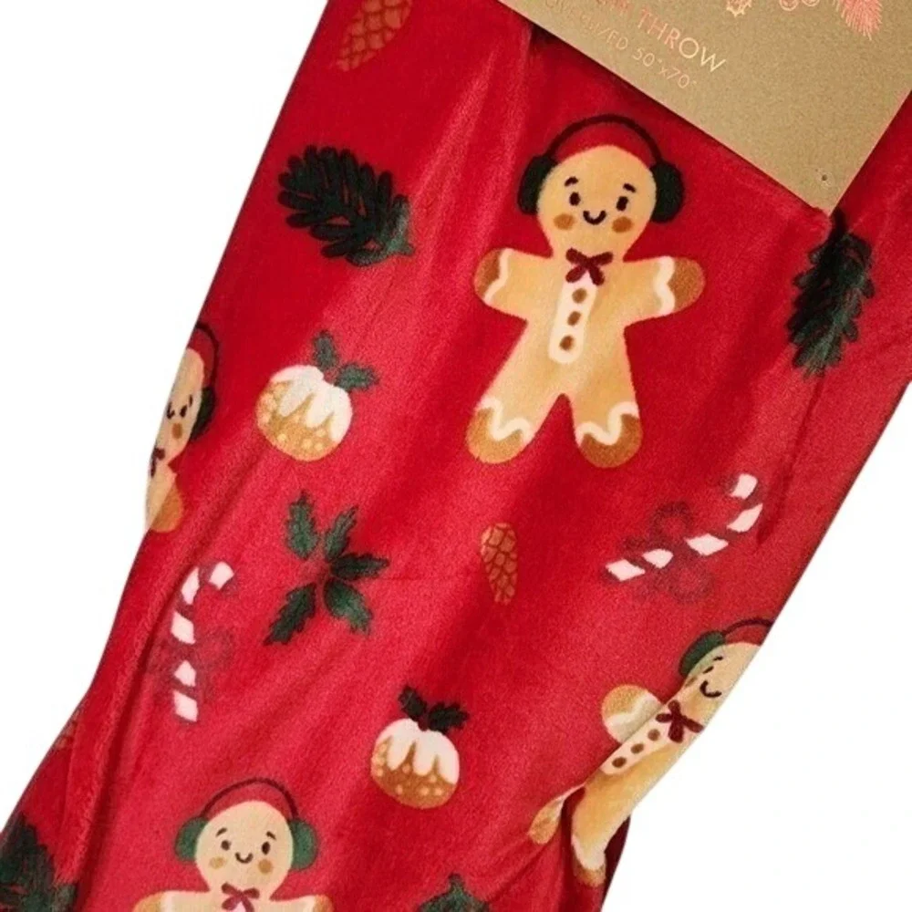Gingerbread Man Christmas Plush Throw Blanket Red Holiday Oversized 50x70 NEW